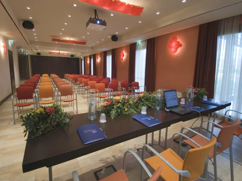 Hotel Cruise Lucino Faciliteter billede